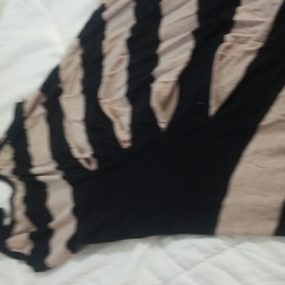 MAXI DRESS - Picture 3 of 5